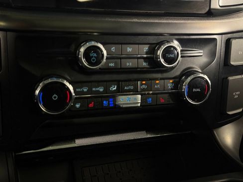 Used 2024 Ford F150 Lariat w/ Equipment Group 502A High AWD/4WD image 20