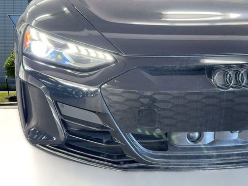 Used 2023 Audi RS e-tron GT w/ Carbon Performance Package image 11