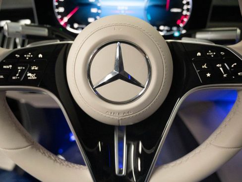 Certified 2026 Mercedes-Benz S 580e 4MATIC Sedan image 22