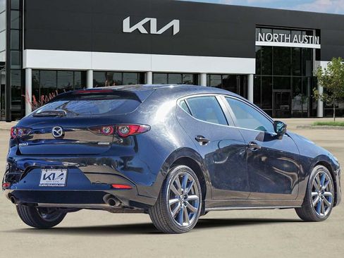 Used 2021 MAZDA MAZDA3 s image 6