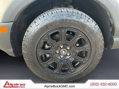 Used 2025 Ford Bronco Sport Badlands AWD/4WD image 14