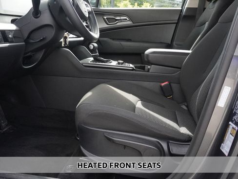 Used 2024 Kia Sportage LX AWD/4WD image 5