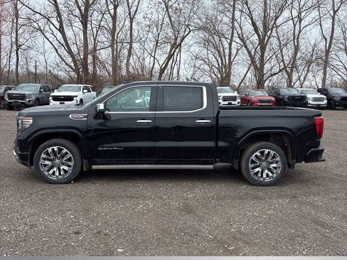Used 2024 GMC Sierra 1500 Denali image 9