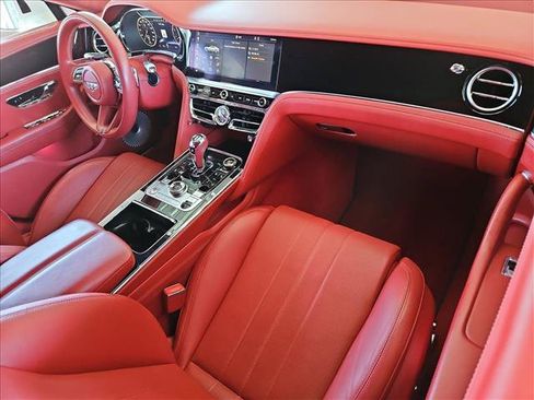 Used 2021 Bentley Flying Spur W12 AWD/4WD image 23