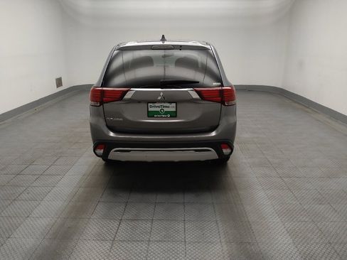 Used 2020 Mitsubishi Outlander SE AWD/4WD image 7