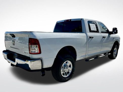 Used 2024 RAM 2500 Tradesman w/ Chrome Appearance Group image 5