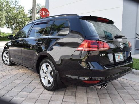 Used 2015 Volkswagen Golf TDI S FWD image 5