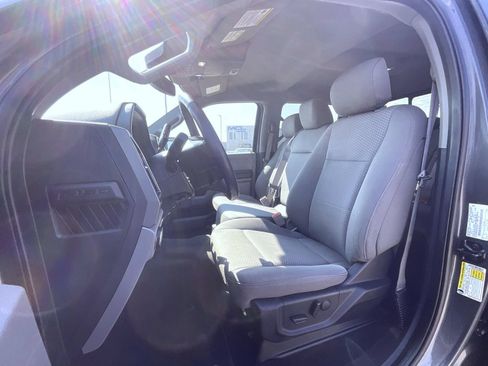Used 2019 Ford F150 XLT w/ Equipment Group 302A Luxury AWD/4WD image 11