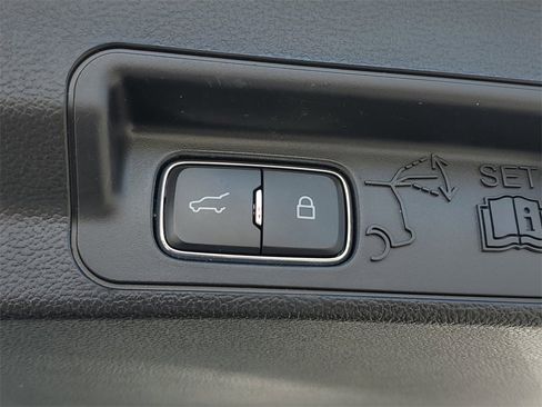 Used 2022 Ford Explorer ST w/ Equipment Group 401A image 12