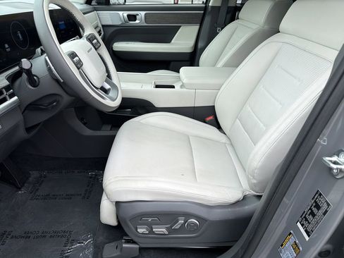 Used 2024 Hyundai Santa Fe Calligraphy image 19