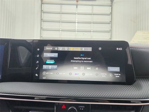 New 2025 Nissan Kicks SR image 24