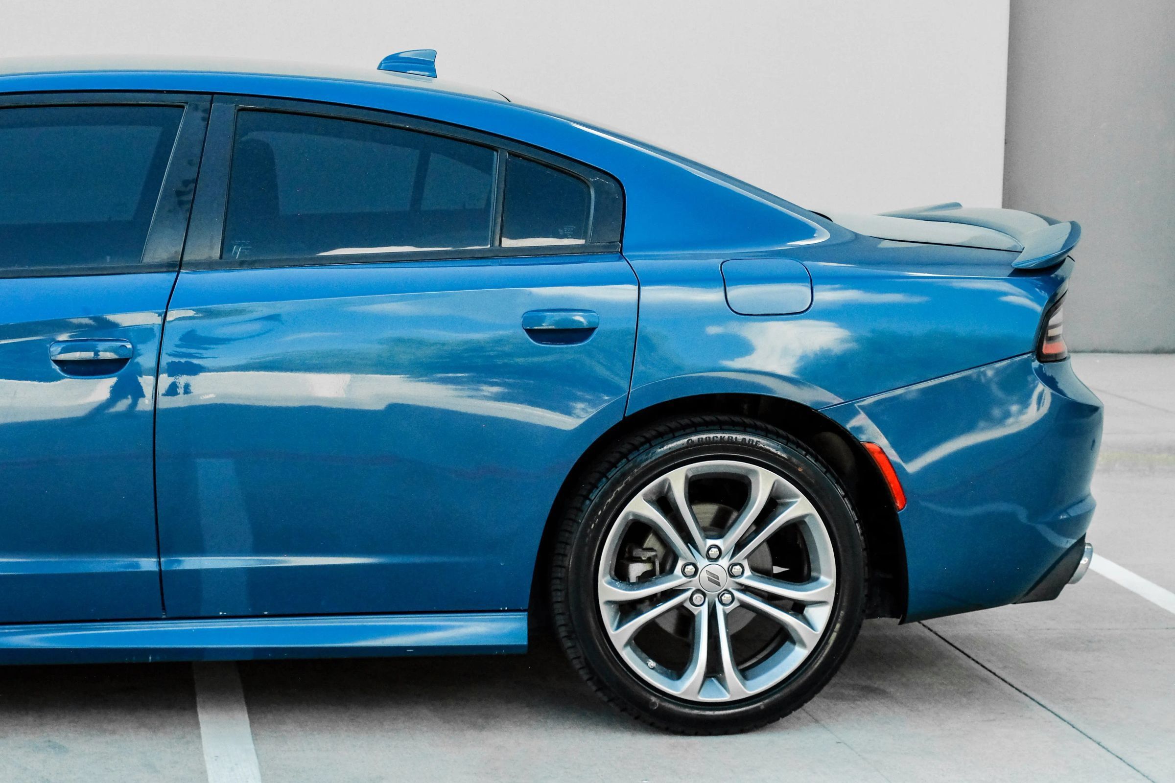 Used 2022 Dodge Charger R/T w/ Driver Convenience Group RWD image 12