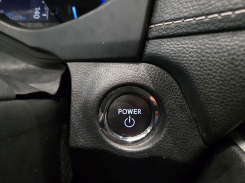 Used 2023 Toyota RAV4 AWD Hybrid image 40