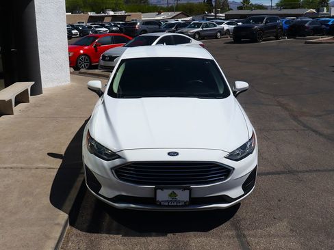 Used 2020 Ford Fusion SE image 15