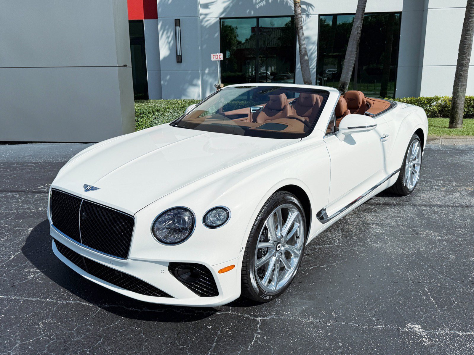 Used 2024 Bentley Continental GT V8 AWD/4WD image 15