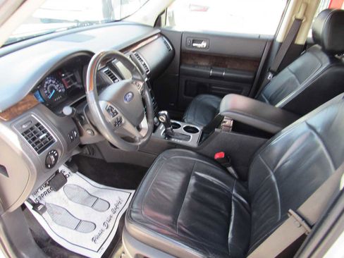 Used 2019 Ford Flex Limited image 13