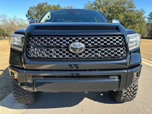 Used 2020 Toyota Tundra Platinum image 2