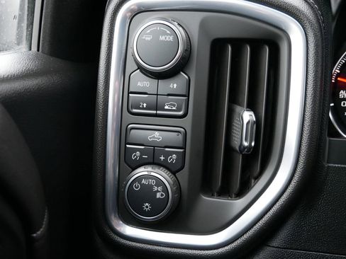 Used 2020 Chevrolet Silverado 1500 LT w/ All-Star Edition image 20