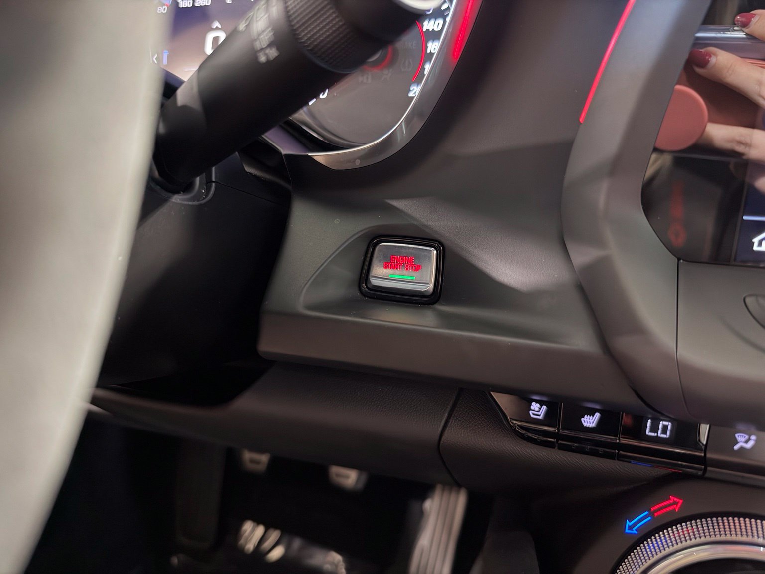 Used 2019 Chevrolet Camaro ZL1 RWD image 34