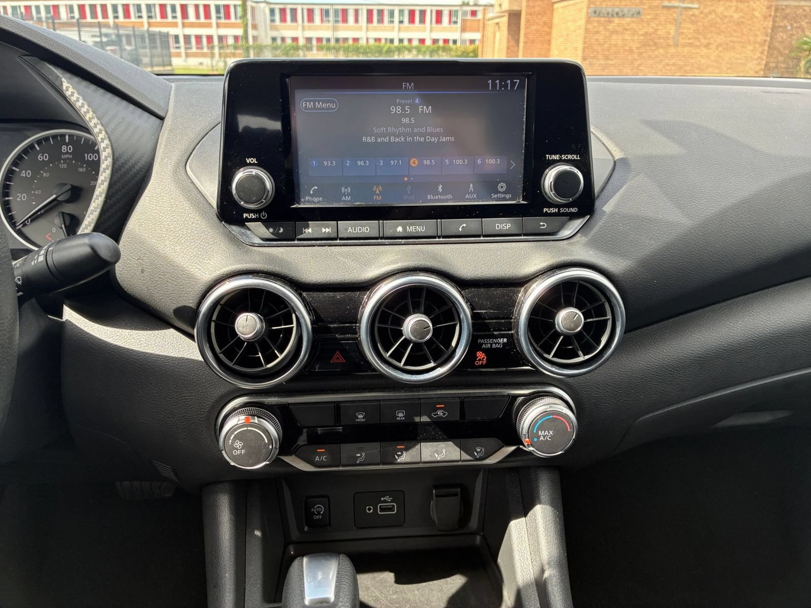 Used 2025 Nissan Sentra S FWD image 16