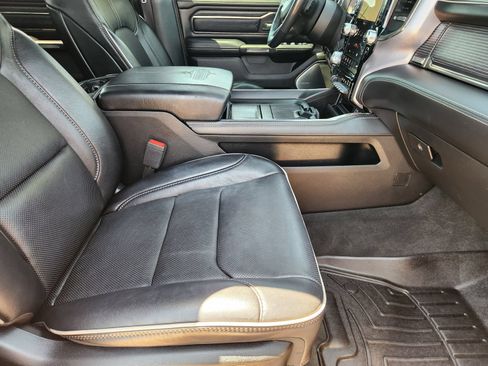 Used 2020 RAM 1500 Limited AWD/4WD image 14