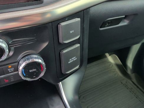 Used 2023 Ford F150 Raptor AWD/4WD image 32