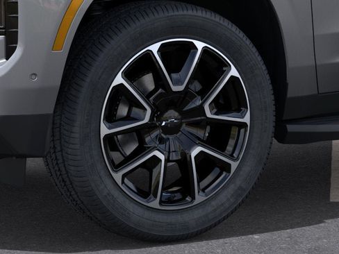 New 2026 Chevrolet Tahoe RST w/ Comfort Package AWD/4WD image 9
