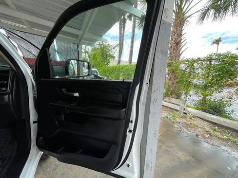 Used 2019 RAM 1500 Tradesman AWD/4WD image 8