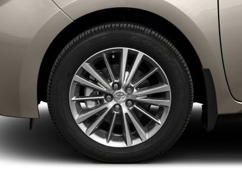Used 2016 Toyota Corolla LE FWD image 11