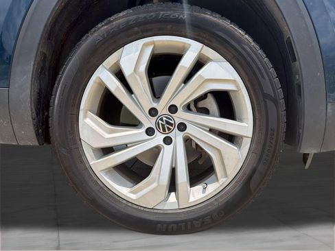 Used 2021 Volkswagen Atlas SE FWD image 11