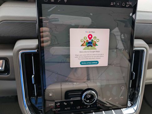 New 2026 GMC Yukon XL Denali w/ Denali Reserve Package image 23