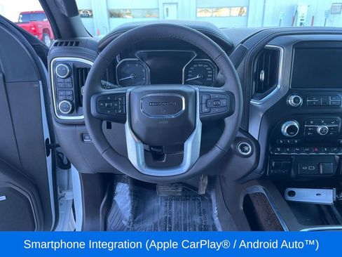 Used 2021 GMC Sierra 3500 Denali w/ Denali Ultimate Package image 10