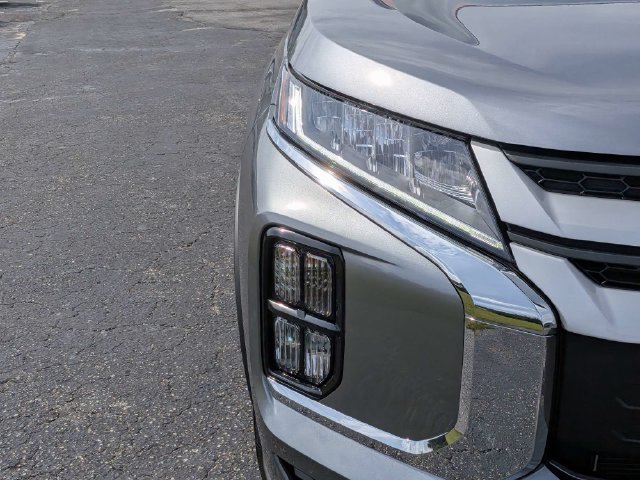 New 2027 Mitsubishi Outlander Sport ES FWD image 8