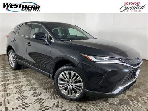 Certified 2024 Toyota Venza Limited image 1