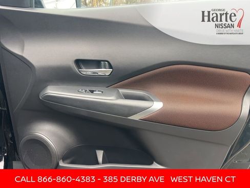 Certified 2024 Nissan Kicks SR image 34