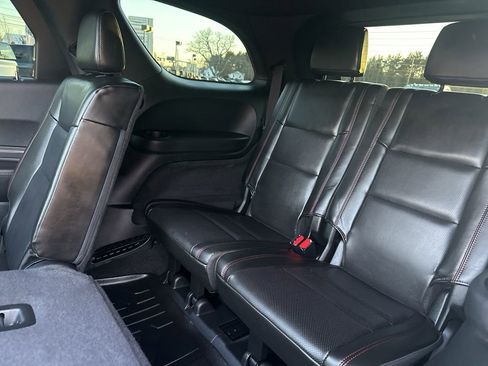 Used 2023 Dodge Durango GT image 30