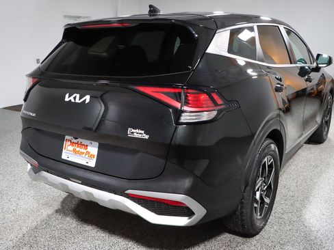 Used 2024 Kia Sportage LX FWD image 7