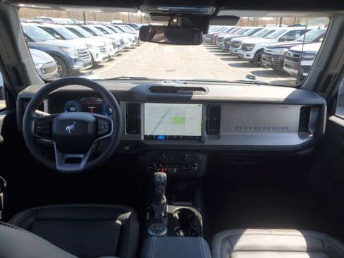 New 2025 Ford Bronco Outer Banks image 45