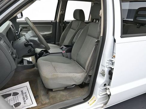 Used 2007 Dodge Dakota ST AWD/4WD image 11