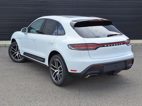 Used 2026 Porsche Macan AWD/4WD image 5