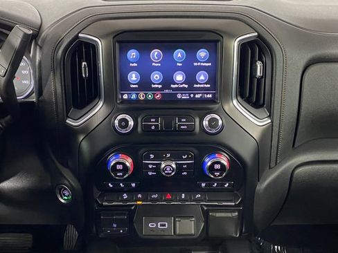 Certified 2021 GMC Sierra 1500 AT4 w/ AT4 Preferred Package image 19
