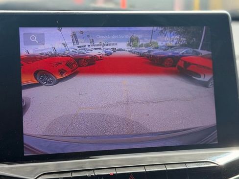 Used 2023 Jeep Compass Latitude image 11