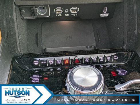 New 2024 Jeep Grand Wagoneer Series III w/ Quick Order Packagew 28T image 29