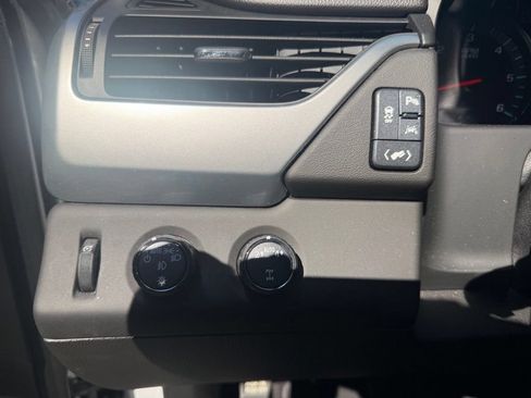 Used 2019 Chevrolet Tahoe LT AWD/4WD image 17