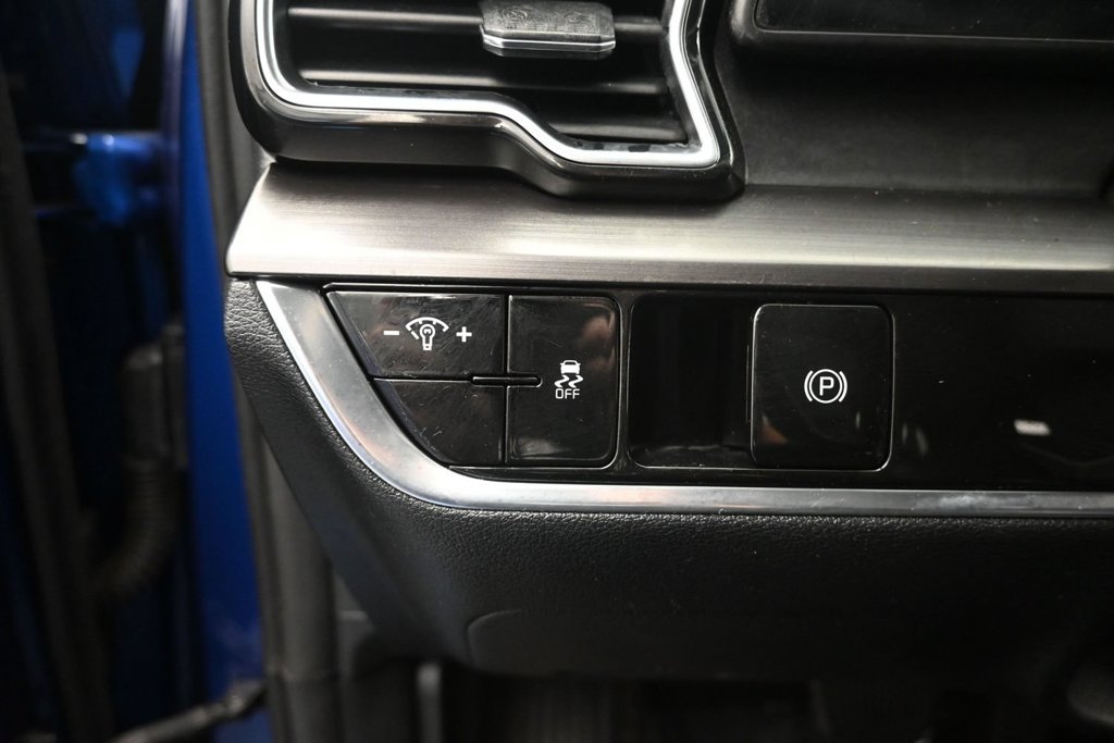 Certified 2023 Kia Sportage EX AWD/4WD image 34