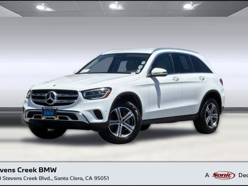 Used 2022 Mercedes-Benz GLC 300 4MATIC image 1