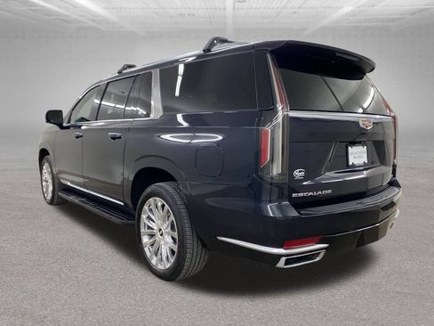 Certified 2023 Cadillac Escalade ESV Premium Luxury AWD/4WD image 7