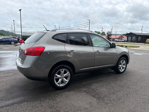 Used 2009 Nissan Rogue SL w/ Premium Pkg AWD/4WD image 4