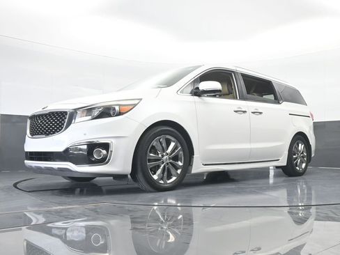 Used 2016 Kia Sedona SX Limited image 71