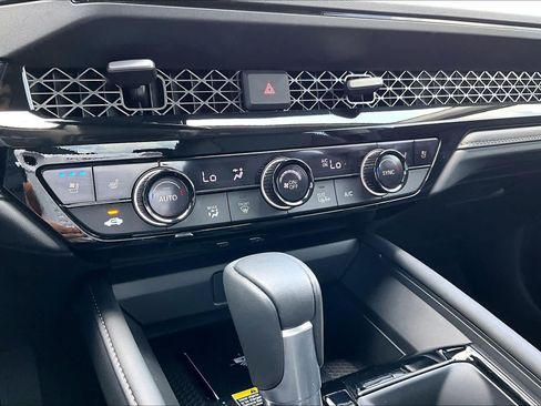 Used 2025 Honda Accord Touring image 35